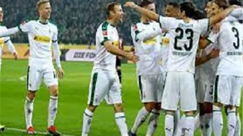 لقاءات الدورى الالمانى اليوم الاحد 31-10-2021 والقنوات الناقلة