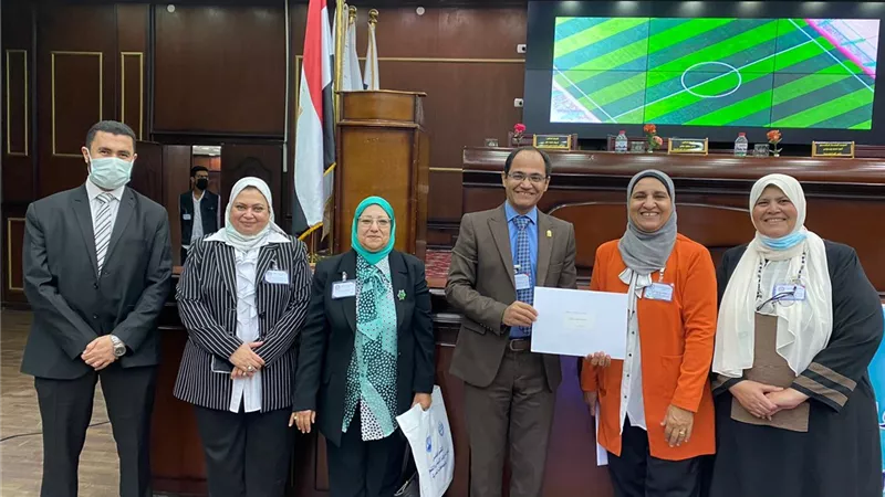 جامعة أسيوط تفوز بالمركز الأول لتميزها فى تطبيق الإختبارات الإلكترونية