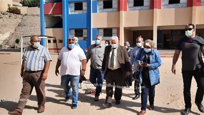 تعليم الاسكندريه :يُشدد على تكثيف المتابعات بمدارس العجمي