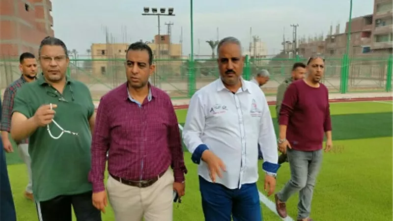 الصبروط يتابع الاستعدادات لافتتاح الملعب القانوني بسنديون.. و نهائي دورى القليوبية لكرة القدم