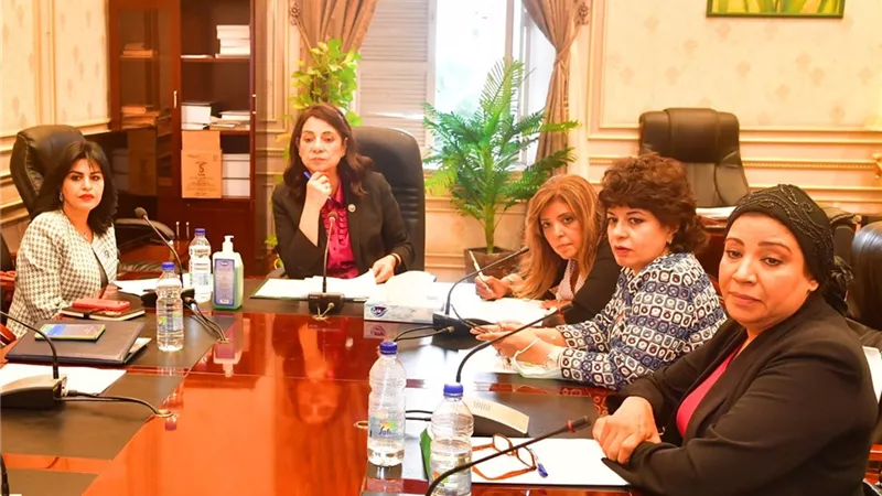 بالصور.. إجتماع لجنة الثقافة والإعلام بمجلس النواب برئاسة د. درية شرف الدين