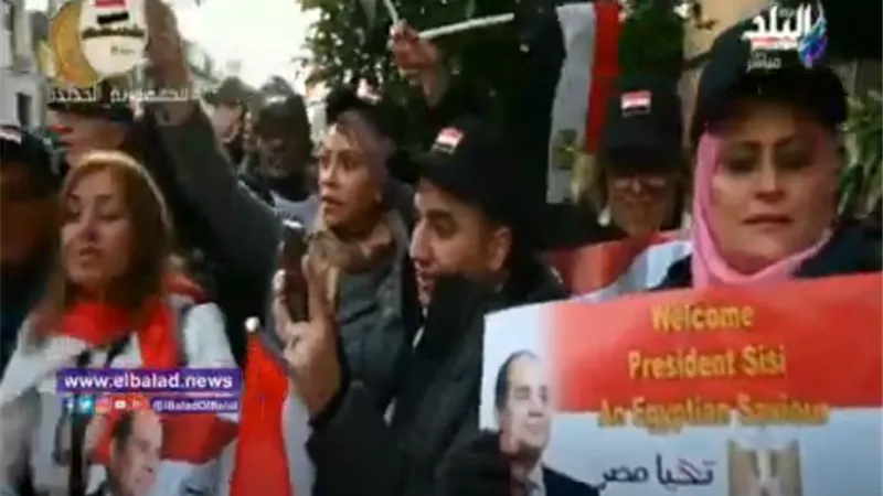 أحمد موسي يقدم التحية للجالية المصرية في لندن علي حفاوة إستقبال الرئيس السيسي (فيديو)