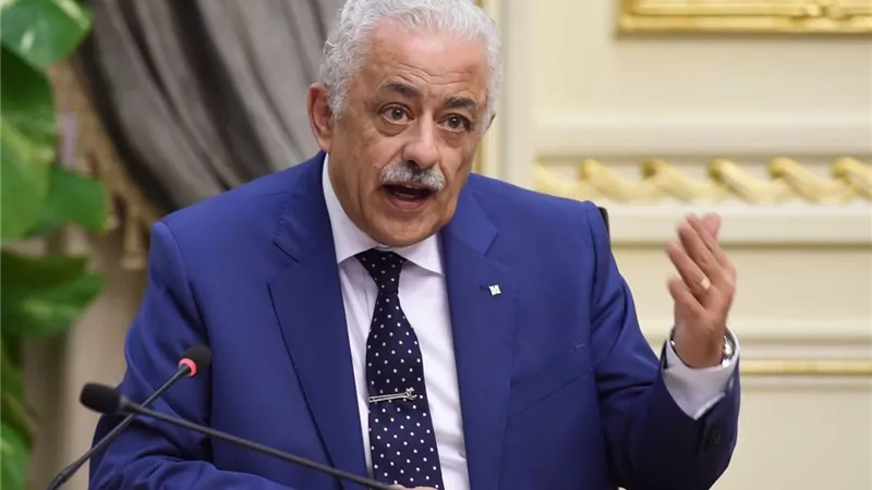 الأولى من نوعها.. وزير التعليم يجرى زيارة افتراضية لـ 8 مدارس مجتمعية ويناقش طلابها