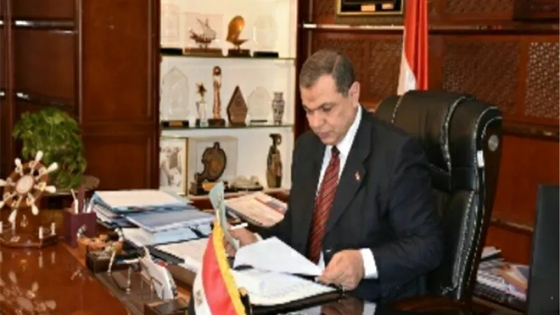 تعيين 2537 شابا.. وتحرير 229 محضراً لمنشآت مخالفة بالقليوبية