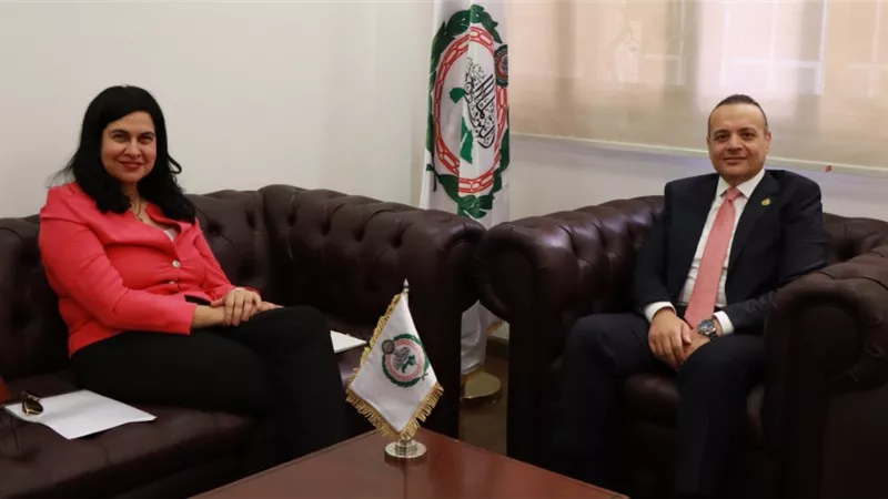 أمين عام البرلمان العربي يستقبل مدير إدارة رصد ومتابعة الأزمات بالجامعة العربية