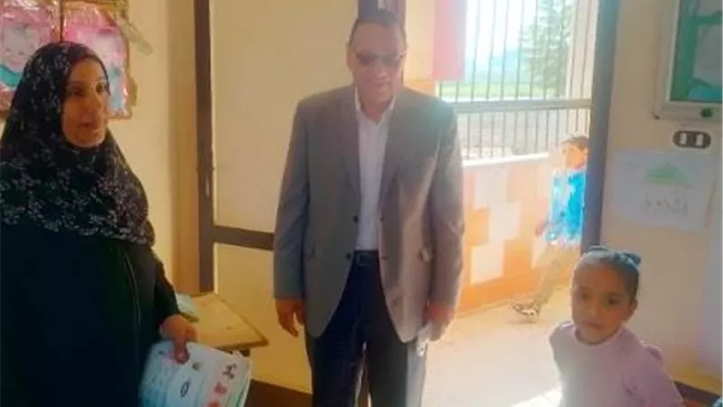 محافظ الشرقية يُقرر صرف مكافأة تشجيعبة للعاملين بمدرسة الجمالية الإبتدائية القديمة بالحسينية