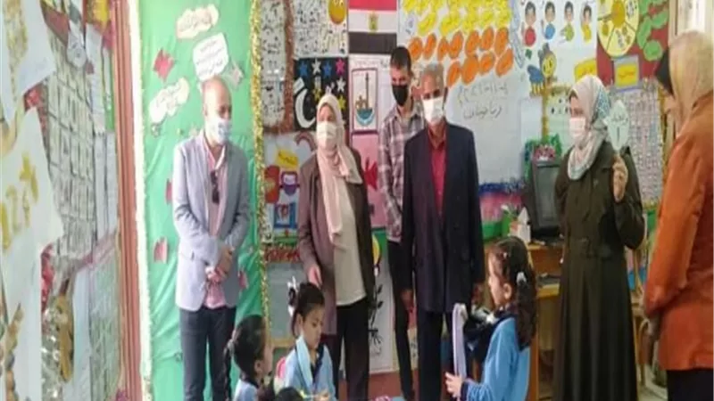 هالة عاشور تتفقد مدارس كفر شكر لمتابعة انتظام العملية التعليمية