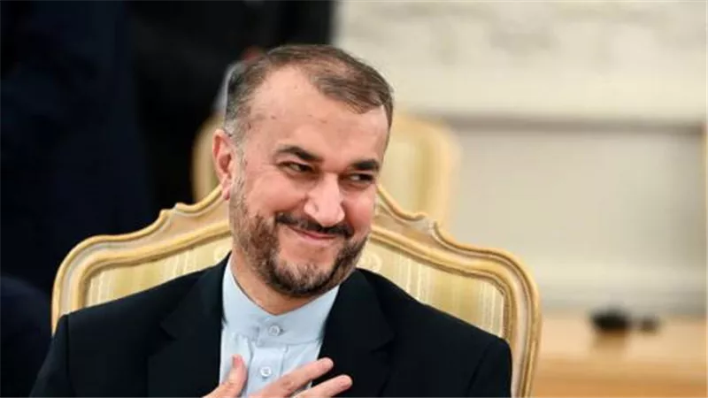 إصابة وزير الخارجية الإيراني بفيروس كورونا