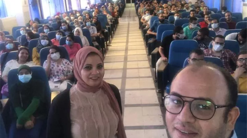 دورة تدريبية لأطباء الامتياز بمستشفي سوهاج الجامعي