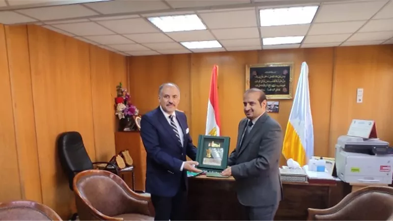 تنظيم حملة لقاح معتمد للموطنين السعوديين المقيمين في الإسكندرية