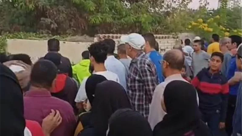 صراخ وعويل في جنازة ذبيح أبشع جريمة في الإسماعيلية ..صور