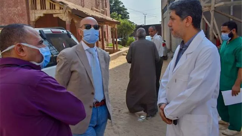 وكيل وزارة الصحة يتفقد سير العمل بمستشفي الرمد بالزقازيق