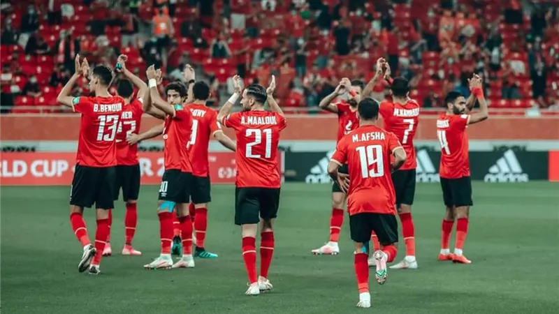 موسيمانى يعزل لاعبى الأهلى عن الإعلام قبل القمة 123