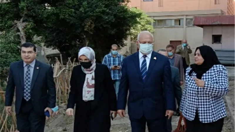 رئيس جامعة بنها: تطوير الوحدات الإنتاجية وطرحها للمواطنين بأسعار مخفضة وبجودة عالية