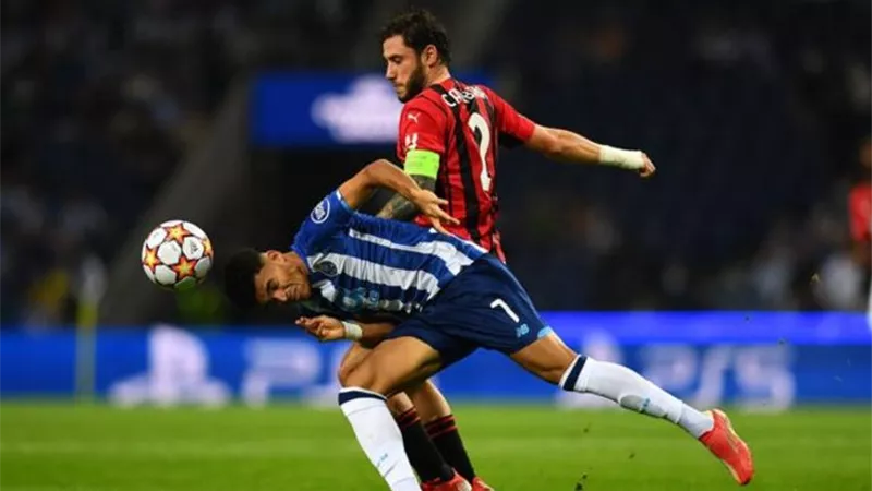 مباراة ميلان وبورتو في دوري أبطال أوروبا .. الموعد والتشكيل والقنوات الناقلة