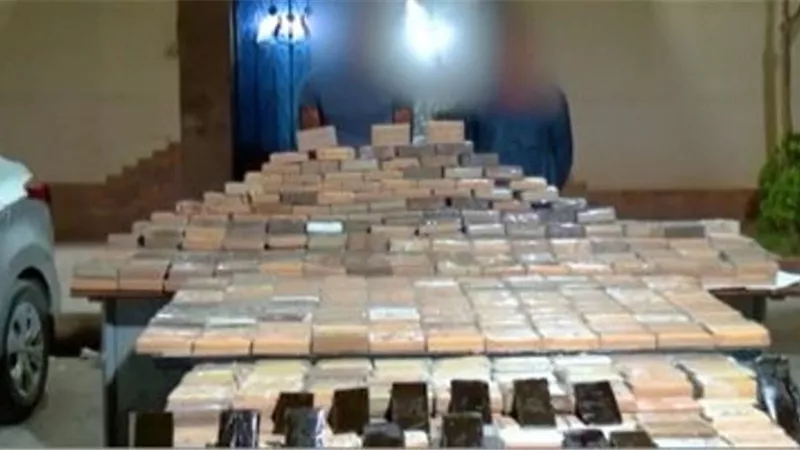 بـ 1,5 مليون جنيه.. ضبط مخدرات بحوزة 5 عناصر إجرامية بأسيوط