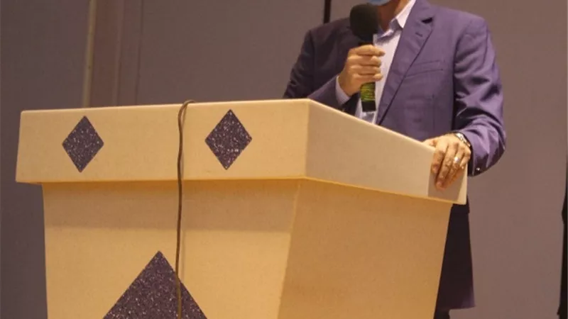 علاج طبيعي جنوب الوادي تحتفل بتخريج الدفعة الاولى بالكلية