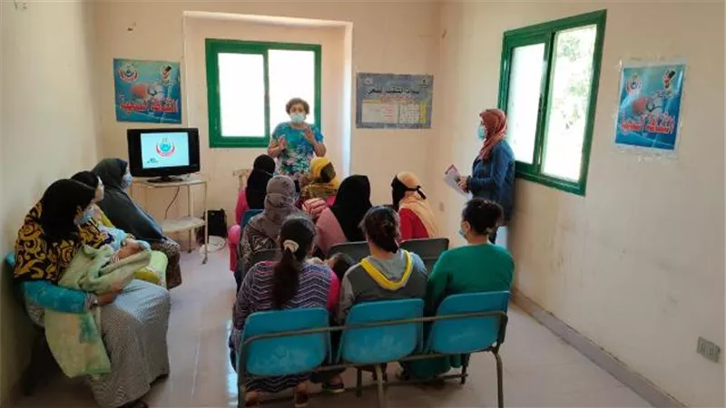 صحة المنيا تقدم الخدمات الطبية والعلاجية لـ 1824 مواطن بقرية معصرة حجاج بمركز بنى مزار