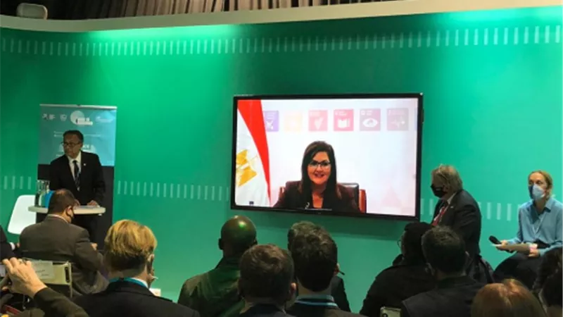 وزيرة التخطيط والتنمية الاقتصادية تشارك بحلقة نقاشيه حول 