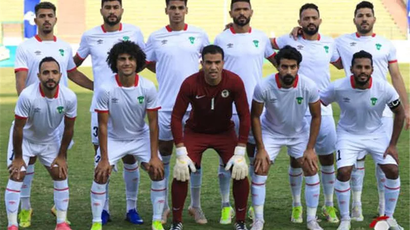 صادق: مدرب إيسترن كومباني مهدد بالرحيل.. والجمل يقترب من قيادة الإسماعيلي