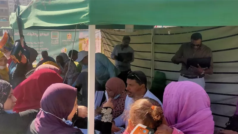 محافظ أسيوط: حملة بالوعي مصر تتغير للأفضل تصل قرية بني مر