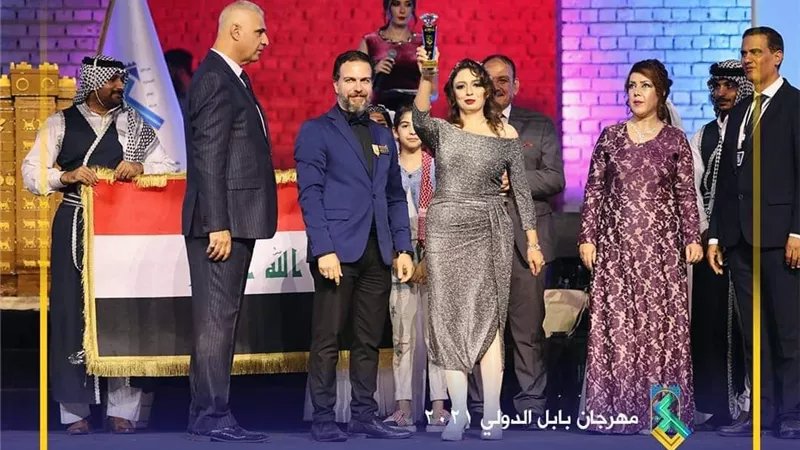 القومى للمرأة يهنئ رانيا يحي لتكريمها فى مهرجان بابل الدولى الـ ١٥ بالعراق