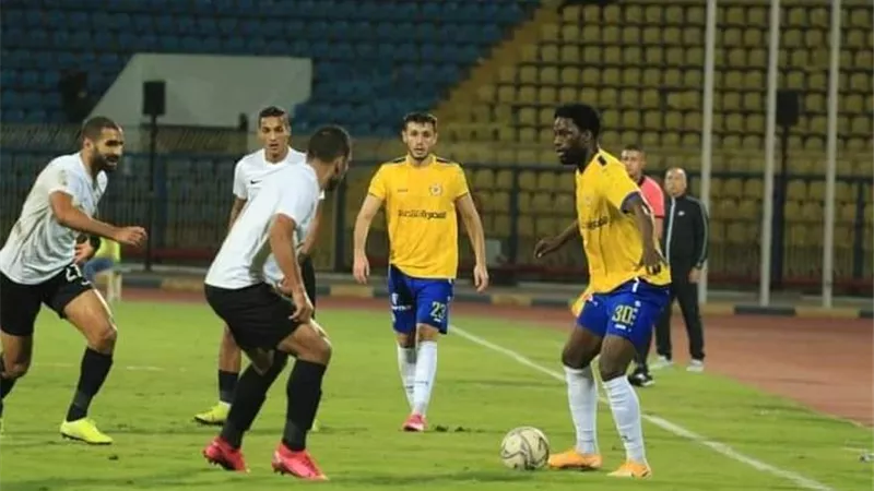 التعادل السلبى يسيطر على الشوط الأول بين الإسماعيلى والبنك الأهلى