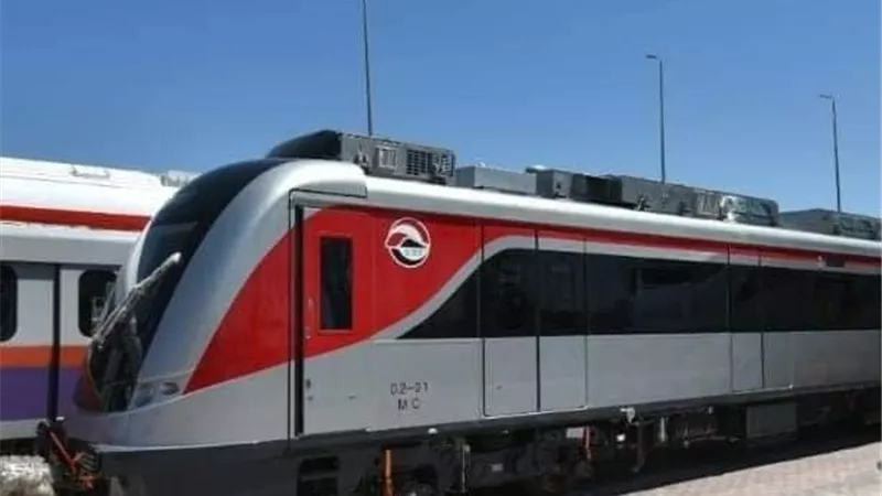 10 معلومات عن القطار الكهربائي الخفيف LRT