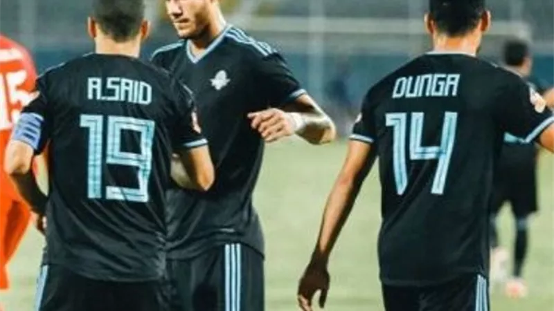 عبدالله السعيد يعزز تقدم بيراميدز على الإتحاد السكندرى بهدف ثانى