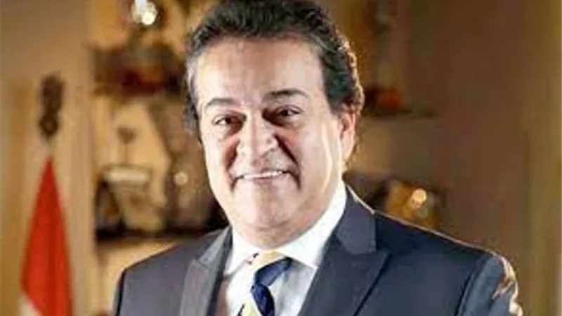التعليم العالى: الإعلان عن البرنامج التدريبى لأطباء المستشفيات الجامعية المصرية بباريس