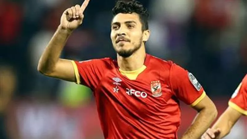 محمد شريف يُسجل الهدف الثالث للأهلى فى مرمى الزمالك..