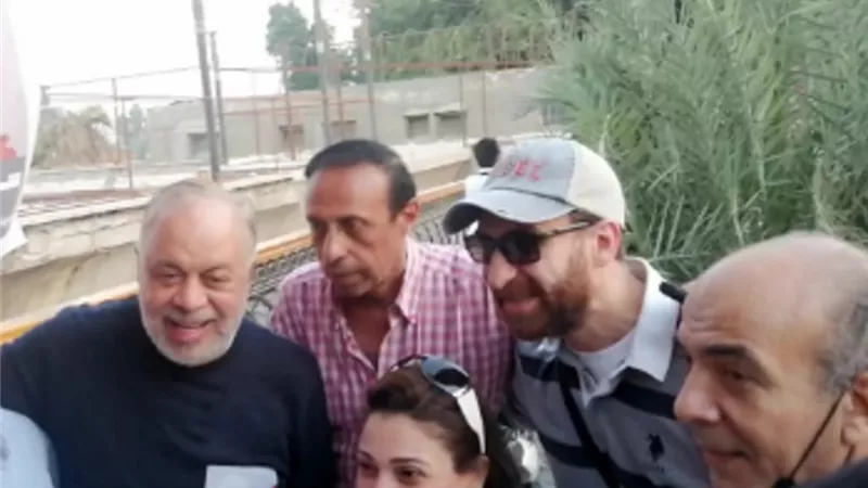 أول ظهور لـ نضال الشافعى بعد ازمته الصحيه الاخيرة فى انتخابات الممثلين .. صور