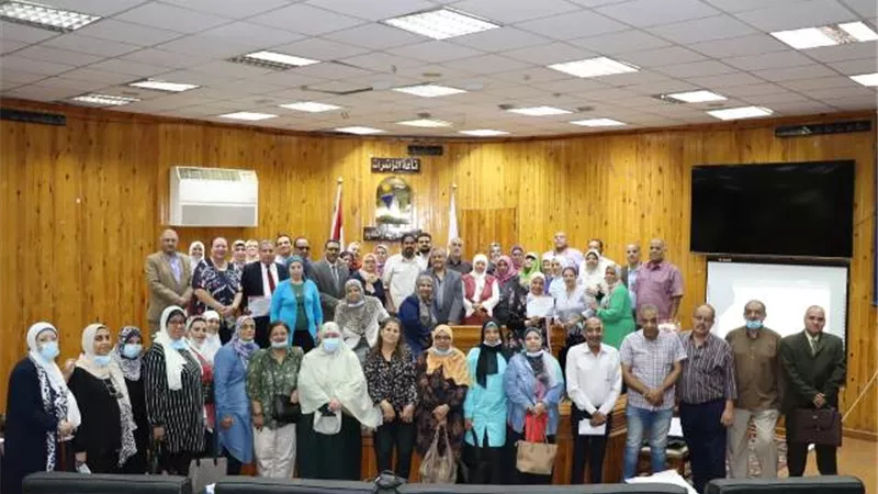 تعليم القاهرة تُكرم مديرى التخطيط فى الإدارات التعليمية.. بالصور