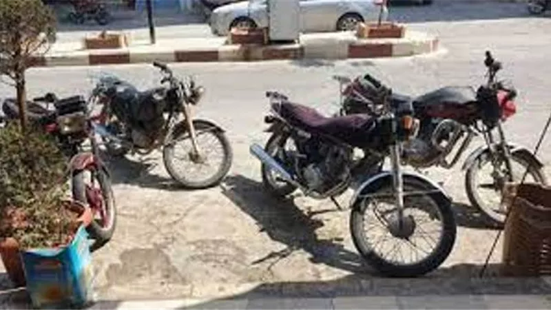 بأسلوب المغافلة .. ضبط تشكيل عصابى لسرقة الدراجات النارية بالمنوفية