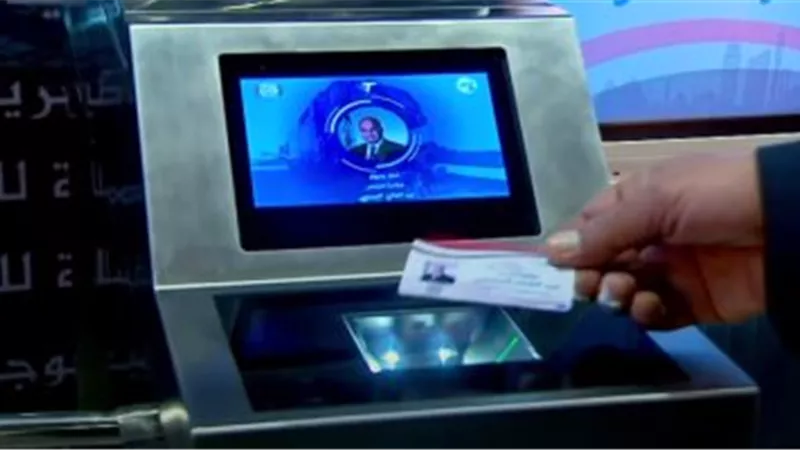 تجربة أول كارت موحد باسم الرئيس فى معرض النقل الذكى