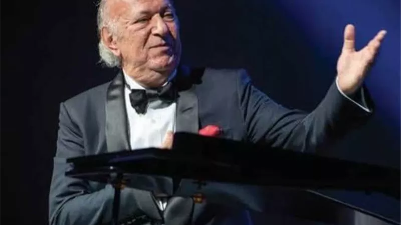 عمر خيرت نجم الليلة التاسعة لمهرجان الموسيقي العربية 30