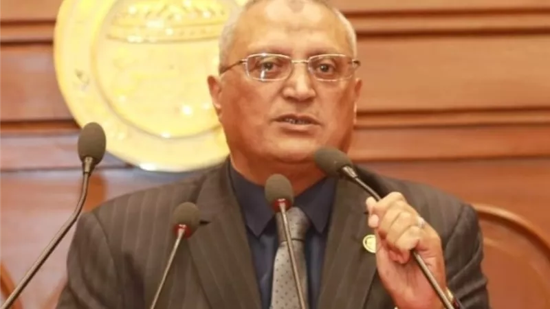 نائب: إقامة منظومة خدمات متكاملة على الطرق والمحاور الجديدة إضافة للبنية التحتية