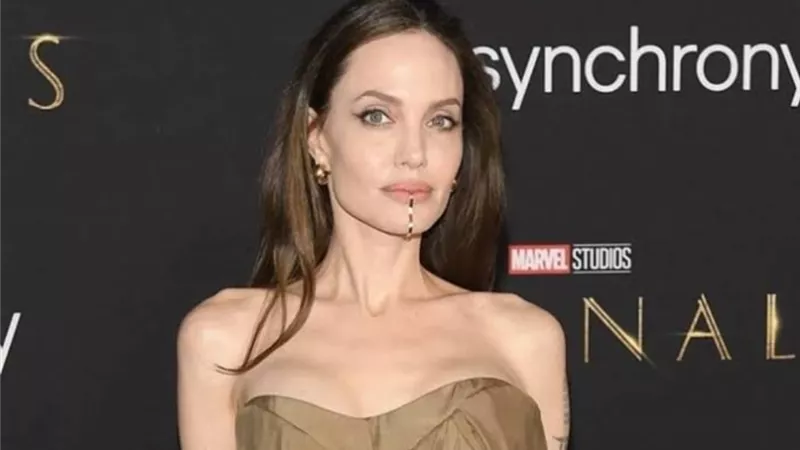 حقق 71 مليون دولار.. فيلم انجلينا جولي يتصدر إيرادات السينما الأمريكية