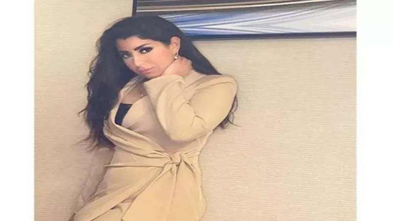 بإطلالة رشيقة.. آيتن عامر تجذب أنظار متابعيها (صور)