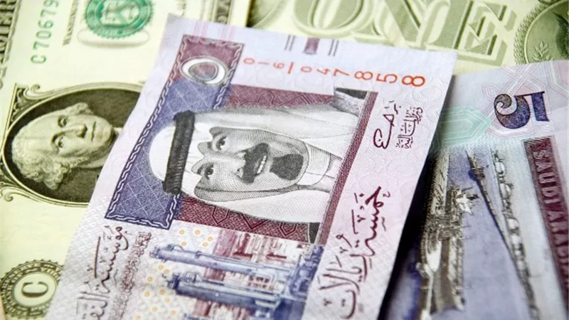 السعودية تبدأ في بيع سندات بالدولار على شريحتين