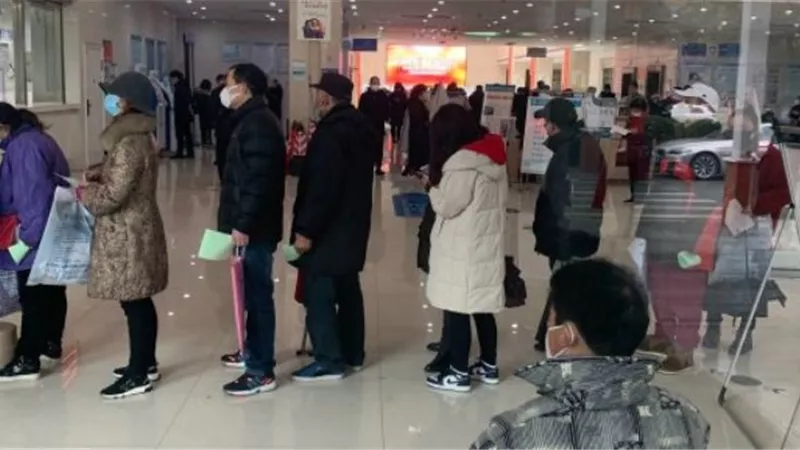 اليابان تخفف قيود كورونا المفروضة على دخول الأجانب
