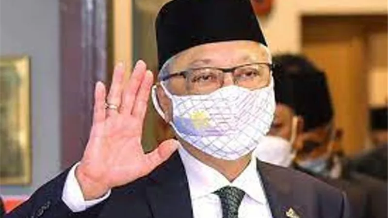 رئيس الوزراء الماليزي يصل إندونيسيا في زيارة رسمية تستغرق 3 أيام
