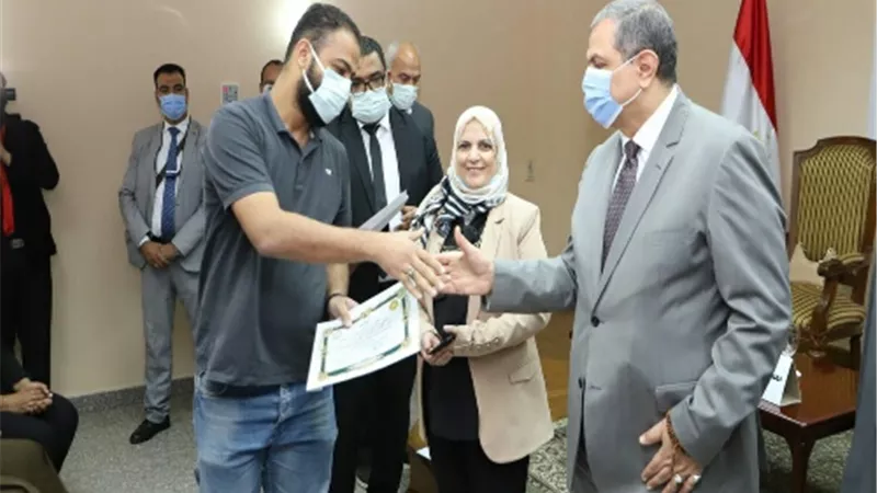 وزير القوى العاملة يشهد ختام مبادرة 