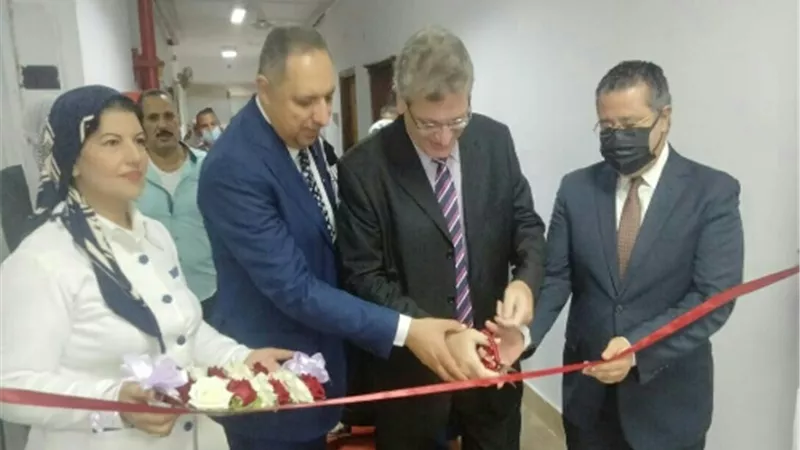 الاشهب والدخاخنى يفتتحان وحدة علاج السكتات الدماغية بمستشفى جامعة بنها