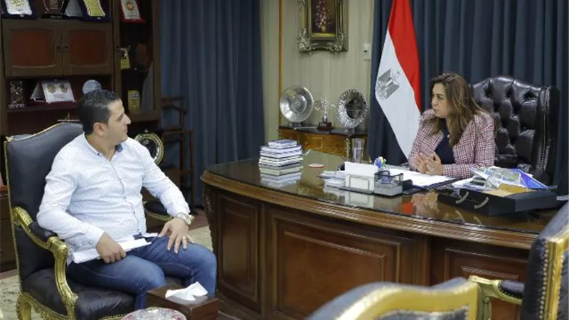 محافظ دمياط تبحث عدد من الملفات مع مدير المراجعة الداخلية والحوكمة