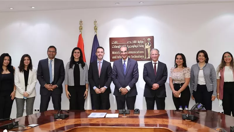 وزير الاتصالات: السوق المصرى واعدا ويحمل فرصا كبيرة للنمو
