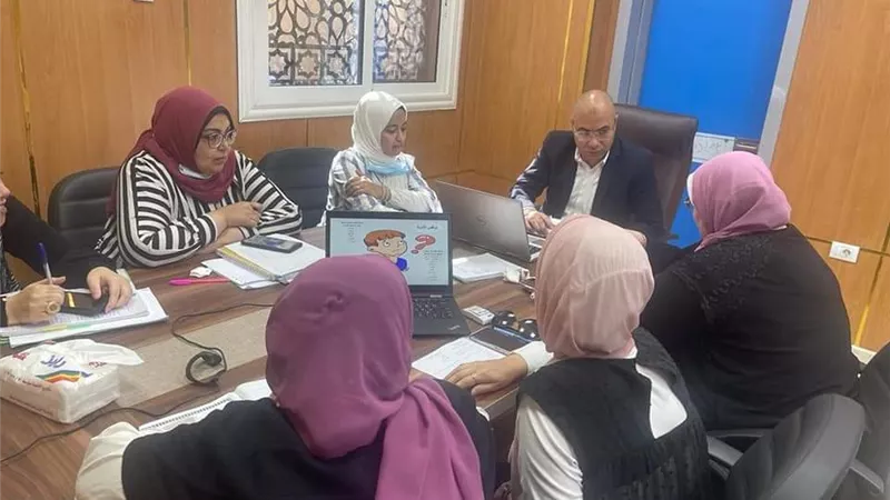 اجتماعات أسبوعية مع الإدارة التنفيذية بمستشفيات جامعة بني سويف