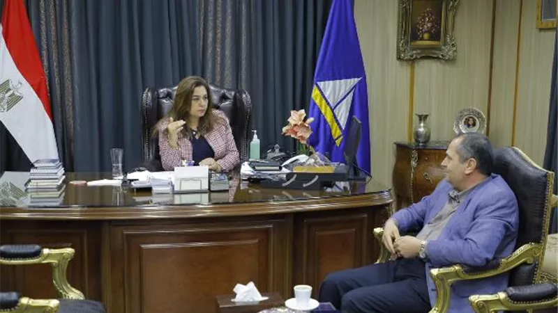 لمناقشة الموقف التنفيذى للمشروعات محافظ دمياط تستقبل رئيس هيئة الأبنية التعليمية