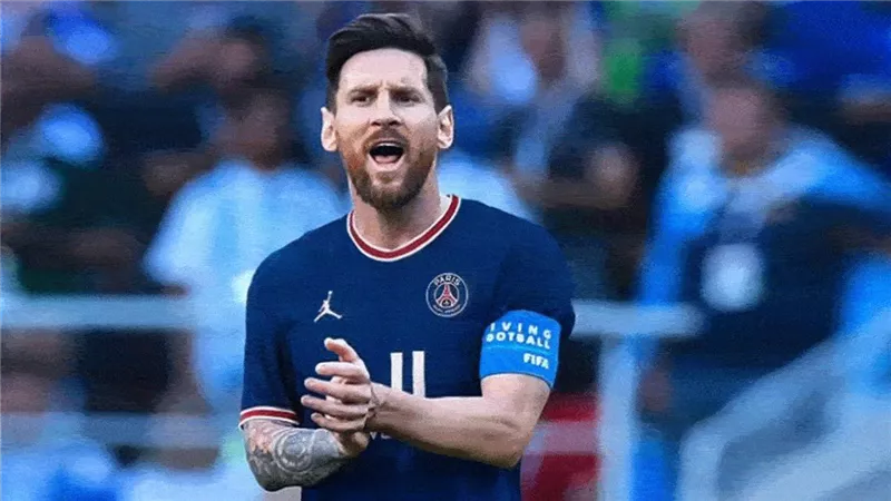 ميسي أساسيا أمام أوروجواي فى تصفيات كأس العالم
