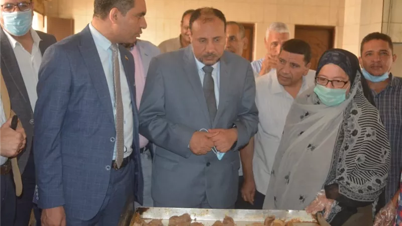 نائب رئيس جامعة الأزهر للوجه القبلي يتفقد المدينة الجامعية للبنين بأسيوط